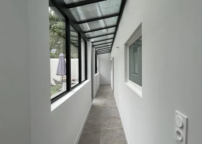 Chez Oma I 1 Appartement Independant Opi I 3 Chambres Privatives Avec Salle D Eau Et Salon Commun Cuisine Commune Wc Commun Patio Commun