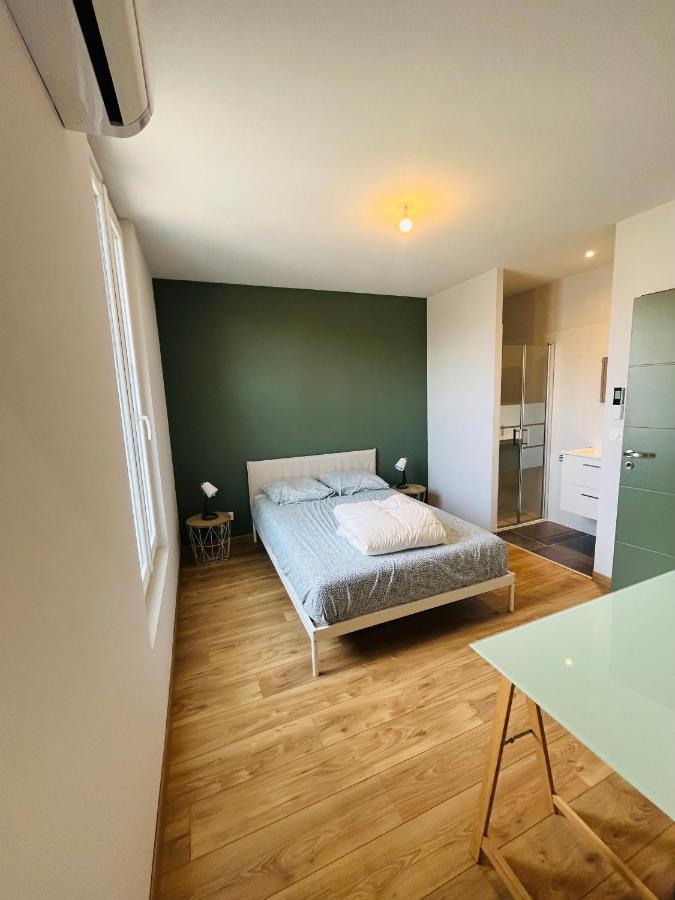 Chez Oma: Shared Living With Private